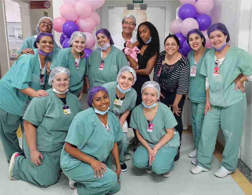 BEBÊ QUE NASCEU COM APENAS 860 GRAMAS RECEBE ALTA