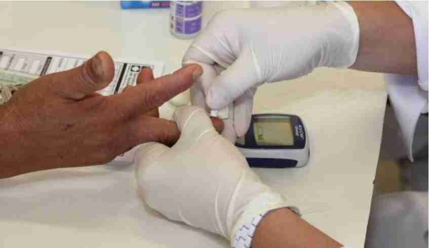 Zerar fila de pacientes à espera de glicosímetros