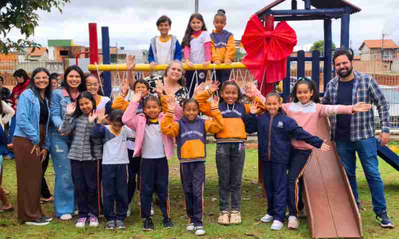 Cempre de Jundiapeba equipado com novo parquinho