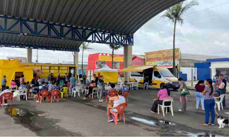 Seu Amigo Pet Jundiapeba foi realizado na manhã de hoje no Largo da Feira