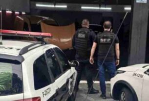 Uma ação conjunta entre o Departamento de Fiscalização de Posturas da Secretaria Municipal de Segurança, a Guarda Civil Municipal e a Polícia Civil paralisou, na manhã desta quinta-feira (19/02)