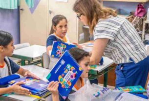 A unidade escolar atende 211 alunos do 1º ao 5º ano do ensino fundamental em período integral