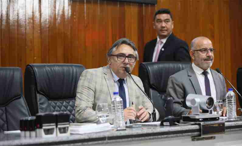 Seção eleitoral no Parque das Varinhas