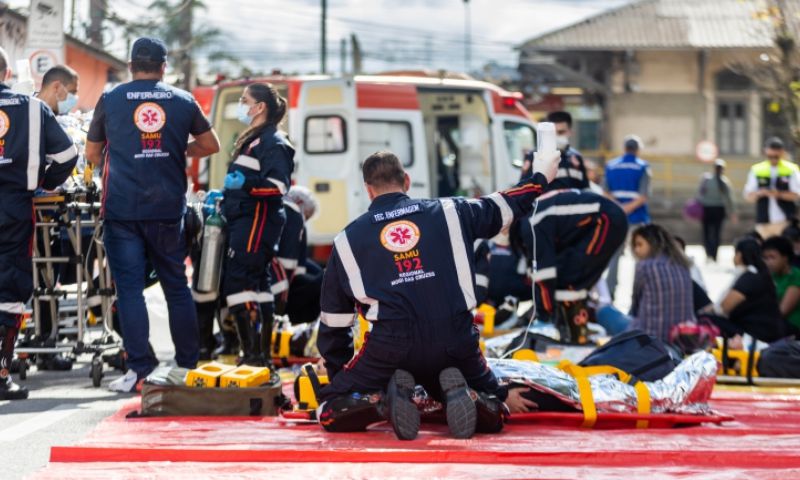 simulado de emergência de trânsito