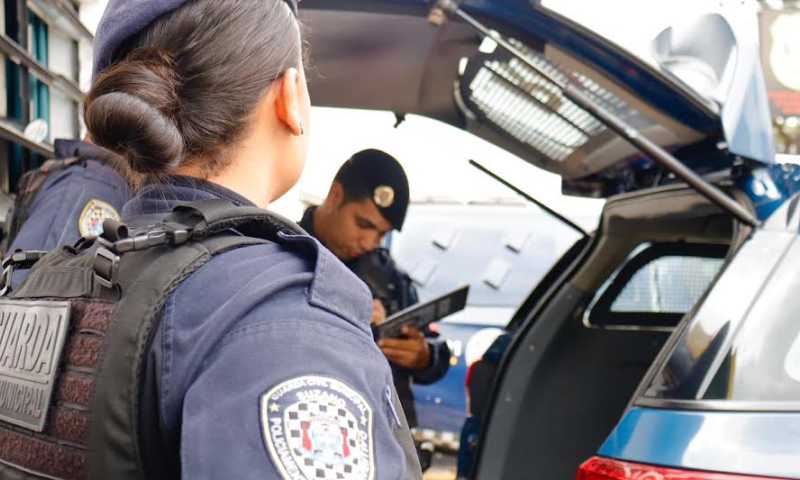 GCM prende homem por violência doméstica e descumprimento de medida protetiva