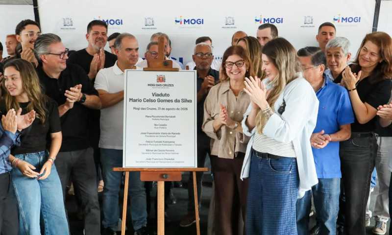 Prefeita Mara Bertaiolli inaugurou nova perimetral no distrito de Cesar de Souza