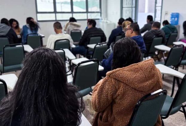 Arujá Emprega com 20 vagas para vigilante e auxiliar de limpeza