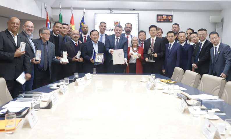 Na terça-feira 15, uma comitiva chinesa esteve na Câmara Municipal de Mogi das Cruzes buscando parcerias