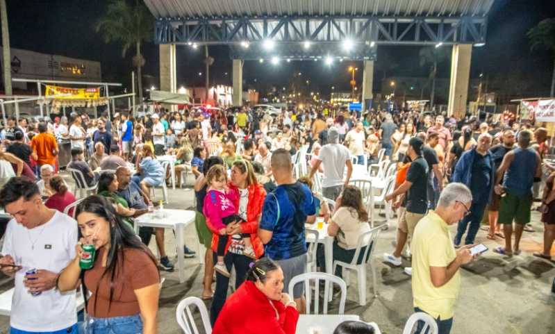 Feira Noturna de Jundiapeba com novo horário
